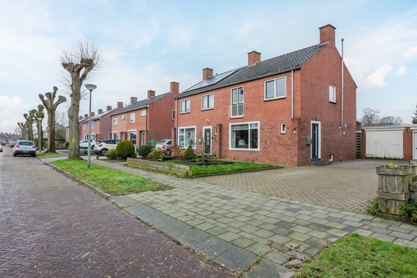 Verkocht onder voorbehoud: de Savornin Lohmanlaan 63, 9665 CK Oude Pekela